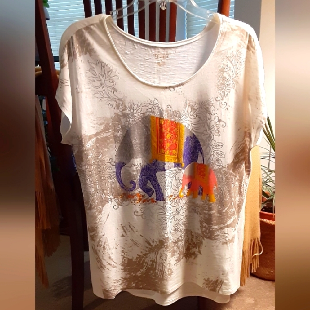 Beautiful light-weight top